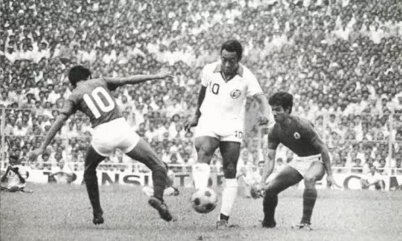 പെലെയും ഇന്ത്യയും; കളിക്കാരനായും അതിഥിയായും എത്തിയത് മൂന്നു തവണ പെലെയും ഇന്ത്യയും; കളിക്കാരനായും അതിഥിയായും എത്തിയത് മൂന്നു തവണ