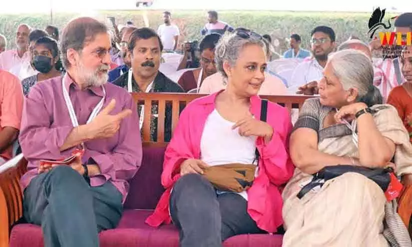 അറിവും ചിന്തയും പകർന്ന് വയനാട് സാഹിത്യോത്സവം അറിവും ചിന്തയും പകർന്ന് വയനാട് സാഹിത്യോത്സവം