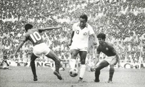 പെലെയും ഇന്ത്യയും; കളിക്കാരനായും അതിഥിയായും എത്തിയത് മൂന്നു തവണ