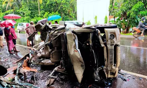 രാജ്യത്ത് ഈ വർഷം ഉണ്ടായത് 4.12 ല​ക്ഷം റോ​ഡ​പ​ക​ട​ങ്ങ​ൾ; പൊ​ലി​ഞ്ഞ​ത് 1.53 ല​ക്ഷം ജീ​വ​ൻ