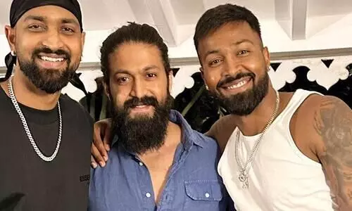 Indian cricketers Hardik Pandya and  Brother Krunal WithYash, k.g.f 3 Viral