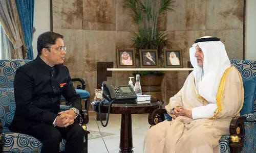 ഇന്ത്യൻ കോൺസൽ ജനറലും മക്ക ഗവർണറും കൂടിക്കാഴ്​ച നടത്തി