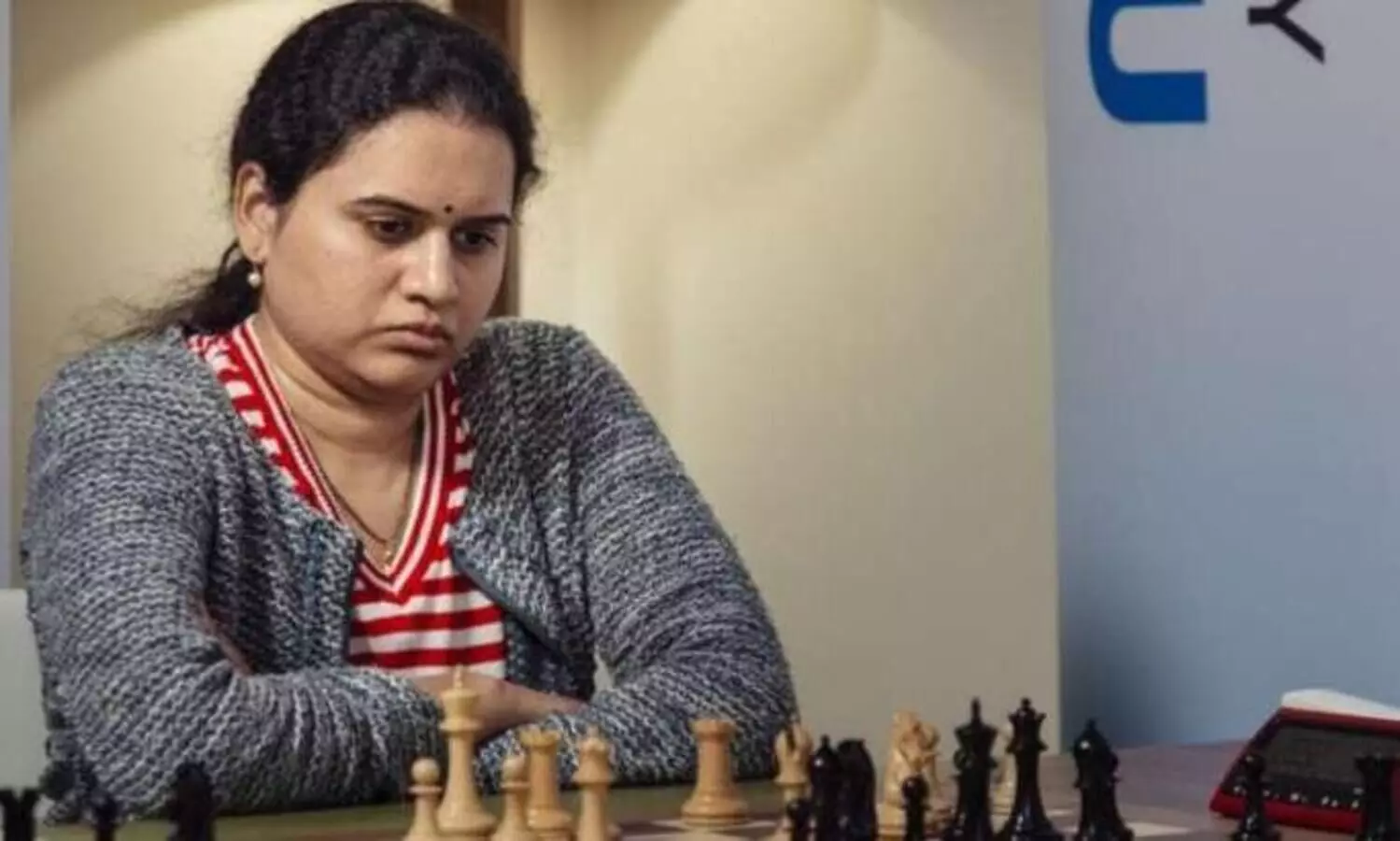 ലോക ബ്ലിറ്റ്സ് ചെസിൽ വെള്ളിത്തിളക്കവുമായി ഹംപി