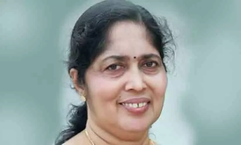 കരാറുകൾ പാതിവഴിയിൽ; ഉദ്യോഗസ്ഥർ മറുപടി പറയണമെന്ന് മേയർ കരാറുകൾ പാതിവഴിയിൽ; ഉദ്യോഗസ്ഥർ മറുപടി പറയണമെന്ന് മേയർ