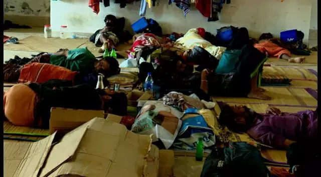 ശബരിമലയിൽ താൽക്കാലിക​ ജോലിക്കാർക്ക്​ ദുരിതം