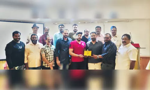 ‘ട്രി​വ’ യാ​ത്ര​യ​യ​പ്പ്​ ന​ൽ​കി