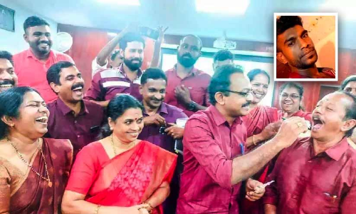 മോ​ക്ഡ്രി​ല്ലി​നി​ടെ ദുരന്തം:  നാ​ടു​കേ​ഴു​മ്പോ​ൾ ക​ല​ക്​​ട​റേ​റ്റി​ൽ ആ​ഘോ​ഷം