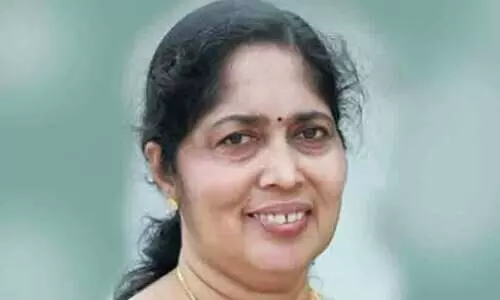 കരാറുകൾ പാതിവഴിയിൽ; ഉദ്യോഗസ്ഥർ മറുപടി പറയണമെന്ന് മേയർ