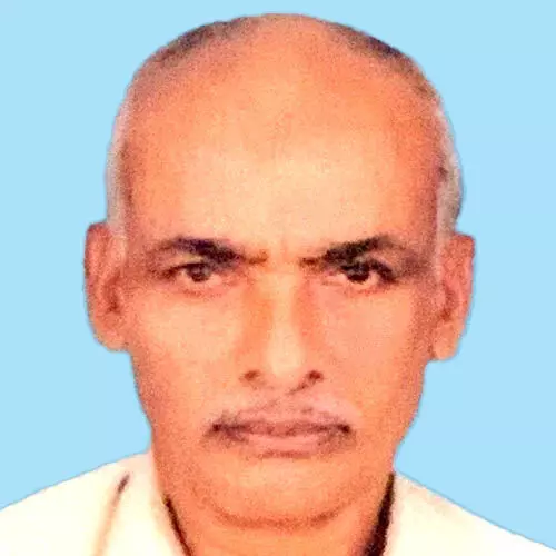 ഓ​ട്ടോ മ​തി​ലി​ലി​ടി​ച്ച് ഡ്രൈ​വ​ർ മ​രി​ച്ചു