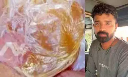 റോഡരികിൽ നിർത്തിയിട്ട കാർ പരിശോധിച്ചപ്പോൾ ഒരുകോടിയുടെ തിമിംഗല ഛർദി; തൃശൂർ സ്വദേശി പിടിയിൽ