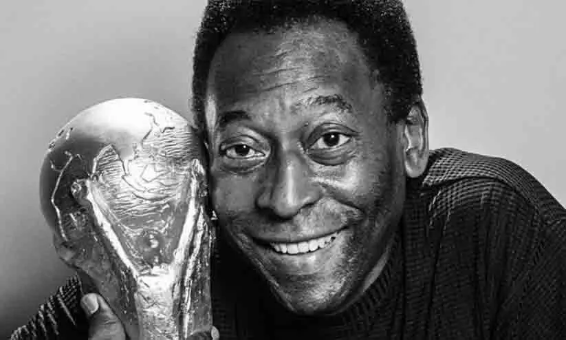 ഒടുവിലെ യാത്രക്കായിന്ന്... വിടതരിക പ്രിയ ലോകമേ...