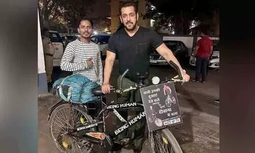 സൽമാൻ ഖാനെ കാണാൻ സമീറിന്റെ സാഹസം; സൈക്കിളിൽ സഞ്ചരിച്ച ദൂരം ​കേട്ട് അമ്പരന്ന് നെറ്റിസൻസ്