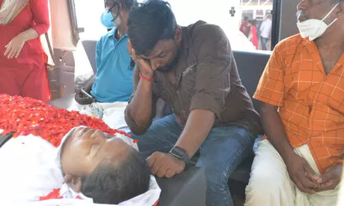 രശ്മിരാജിന് കണ്ണീർമടക്കം