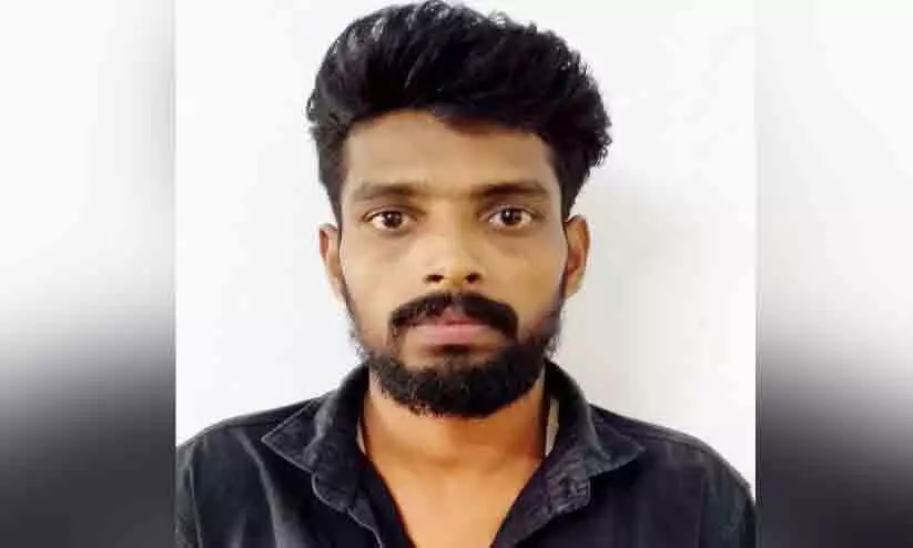 ഓട്ടോ ഡ്രൈവറെ കുത്തിക്കൊലപ്പെടുത്താൻ ശ്രമിച്ച കേസിൽ ഒളിവിലിരുന്ന പ്രതി പിടിയിൽ