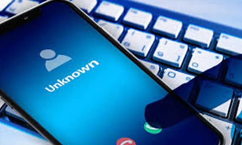 ബഹ്റൈനിൽ ഓൺലൈൻ തട്ടിപ്പുകാരുടെ കൂട്ട ‘ആക്രമണം’ ബഹ്റൈനിൽ ഓൺലൈൻ തട്ടിപ്പുകാരുടെ കൂട്ട ‘ആക്രമണം’