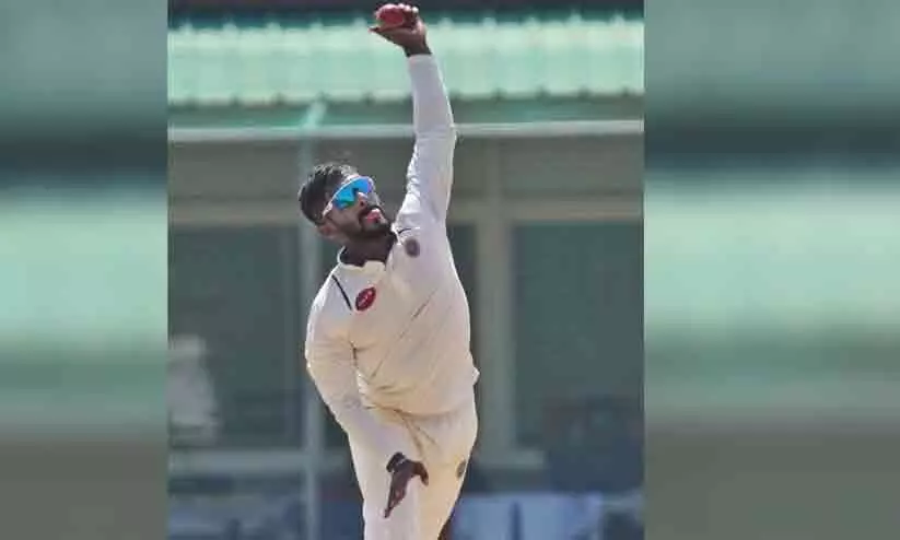 രഞ്ജി ട്രോഫി: കേരളത്തിനെതിരെ ഗോവ പൊരുതുന്നു രഞ്ജി ട്രോഫി: കേരളത്തിനെതിരെ ഗോവ പൊരുതുന്നു