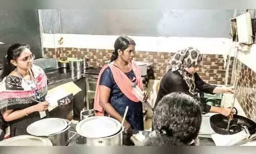 ഭക്ഷ്യസുരക്ഷ വിഭാഗം പരിശോധന; എട്ട് സ്ഥാപനങ്ങൾ പൂട്ടി