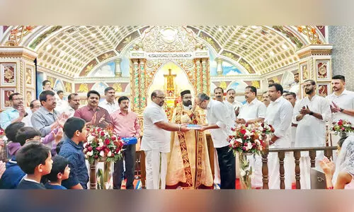 സെ​ന്റ് പീ​റ്റേ​ഴ്സ് യാ​ക്കോ​ബാ​യ പ​ള്ളി​യി​ൽ പു​തി​യ ഭ​ര​ണ​സ​മി​തി അ​ധി​കാ​ര​മേ​റ്റു