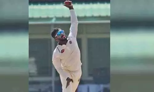 രഞ്ജി ട്രോഫി: കേരളത്തിനെതിരെ ഗോവ പൊരുതുന്നു രഞ്ജി ട്രോഫി: കേരളത്തിനെതിരെ ഗോവ പൊരുതുന്നു