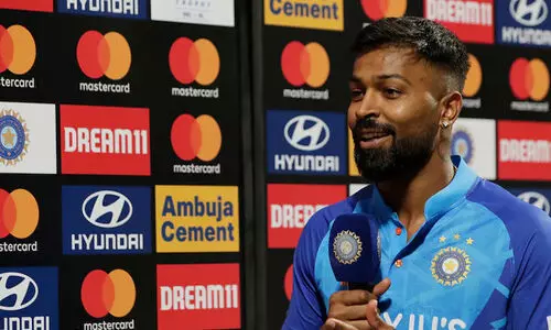 ‘നമ്മൾ ഒരു മത്സരം തോറ്റേക്കാം’; അവസാന ഓവർ അക്സർ പട്ടേലിന് നൽകിയതിൽ ഹാർദിക് പാണ്ഡ്യ പറയുന്നു...