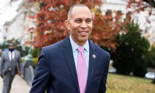 അമേരിക്കൻ ജനപ്രതിനിധി സഭ: ചരിത്രമെഴുതി ഹക്കീം ​​ജെഫ്രീസ്