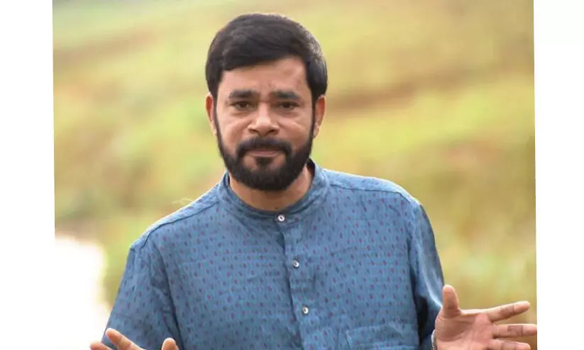 ബീയാർ പ്രസാദ് സ്മൃതി; കുട്ടനാടിൻ ചേറിന്റെ മണമുള്ള സംഗീതം ബീയാർ പ്രസാദ് സ്മൃതി; കുട്ടനാടിൻ ചേറിന്റെ മണമുള്ള സംഗീതം