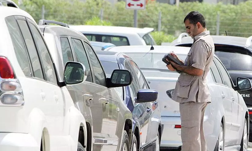അജ്മാനില് ഗതാഗത പിഴയിളവ് നാളെ അവസാനിക്കും അജ്മാനില് ഗതാഗത പിഴയിളവ് നാളെ അവസാനിക്കും