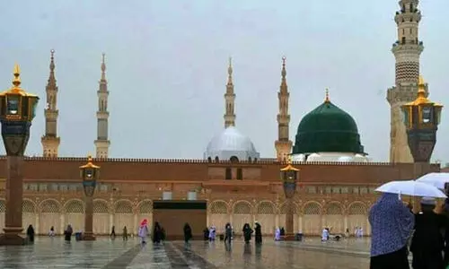 മദീനയിൽ ശക്തമായ മഴ തുടരുന്നു