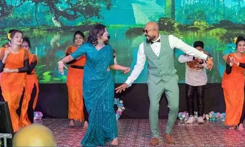 ദ്രുതനടന ചുവടുകളിൽ പ്രവാസം