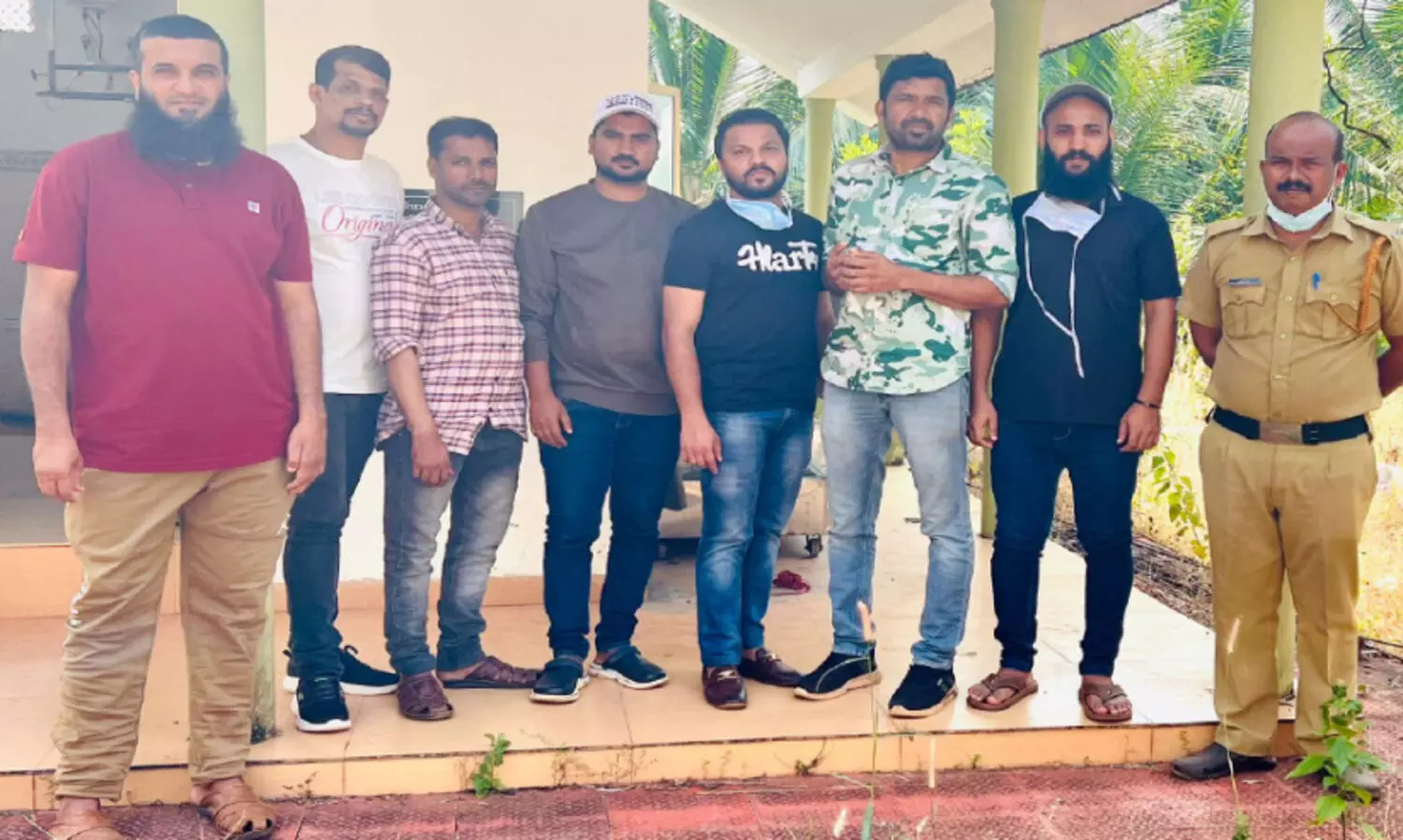 ട്രെയിനിൽനിന്ന് വീണുമരിച്ച അജ്ഞാതന് അന്ത്യയാത്ര ഒരുക്കി യുവാക്കൾ