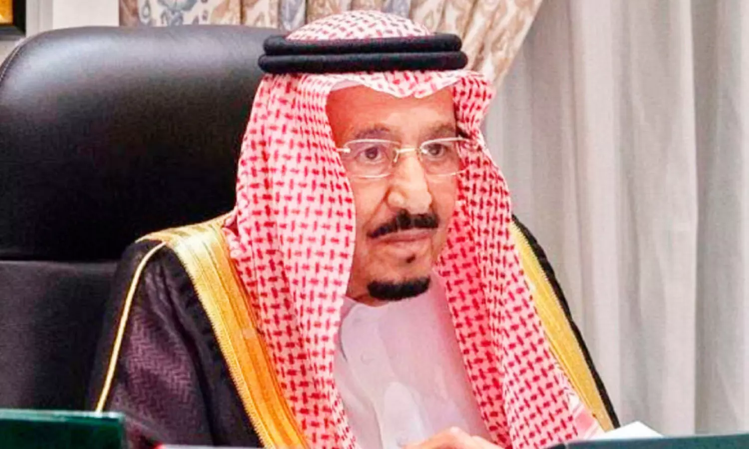 Ambassadors take oath before king