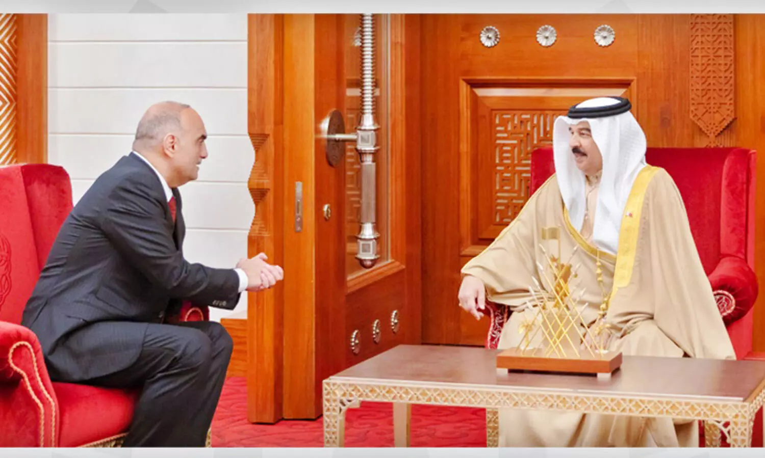 ബ​ഹ്​​റൈ​ൻ-​​ജോ​ർ​ഡ​ൻ സം​യു​ക്​​ത പ്ര​സ്​​താ​വ​ന  സാ​മ്പ​ത്തി​ക, വ്യാ​പാ​ര, നി​ക്ഷേ​പ  മേ​ഖ​ല​ക​ളി​ൽ സ​ഹ​ക​ര​ണം വ​ർ​ധി​പ്പി​ക്കും