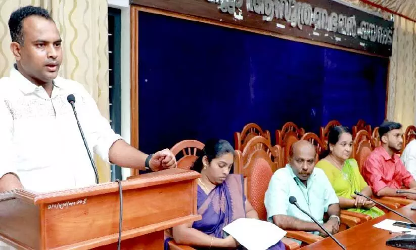 ഉ​ന്ന​ത ക​ലാ​ല​യ​ങ്ങ​ളി​ൽ വ​യ​നാ​ട്ടി​ലെ വി​ദ്യാ​ർ​ഥി​ക​ളെ എ​ത്തി​ക്കാ​ൻ ജി​ല്ല പ​ഞ്ചാ​യ​ത്തി​ന്റെ ‘ക​രി​യ​ര്‍ പാ​ത്ത്’