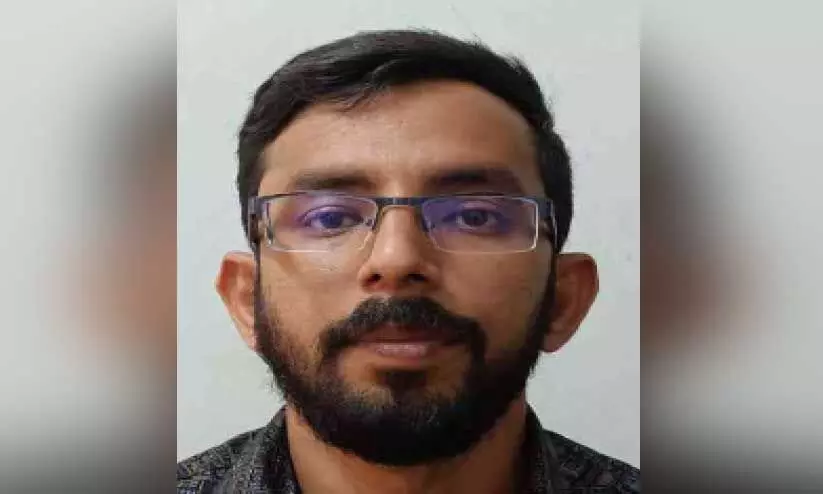 വീട്ടമ്മക്കെതിരെ വ്യാജ ശബ്ദരേഖ പ്രചരിപ്പിച്ച മുൻ മദ്റസ അധ്യാപകൻ അറസ്റ്റിൽ വീട്ടമ്മക്കെതിരെ വ്യാജ ശബ്ദരേഖ പ്രചരിപ്പിച്ച മുൻ മദ്റസ അധ്യാപകൻ അറസ്റ്റിൽ