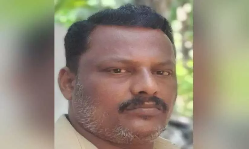 സമയത്തിന് ചികിത്സ ലഭിക്കാതെ രോഗി മരിച്ചു; പുനലൂർ താലൂക്കാശുപത്രിയിൽ പ്രതിഷേധം