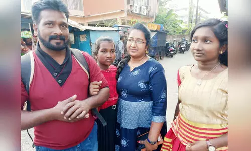 കഥ സൊല്ലട്ടുമാ​..? (ഇടുക്കിയിലെ മിടുമിടുക്കിയുടെ)