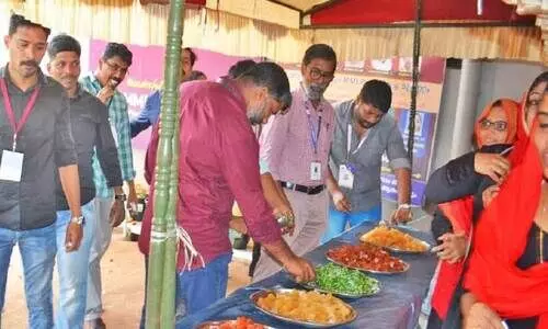 മ്മളെ കോഴിക്കോട്... മ്മളെ സുലൈമാനി... ബെരി കുട്ട്യേളെ... ഹൽവ കണ്ടംകൂട്ടി കുടിച്ചോളി...