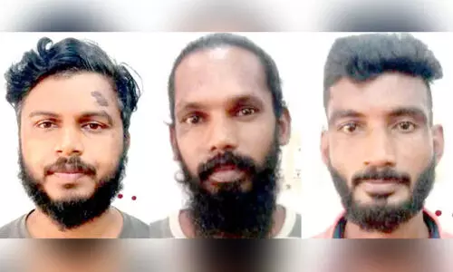 യുവാവിനെ ആക്രമിച്ച് പണം തട്ടൽ: മൂന്നുപേർ അറസ്റ്റിൽ