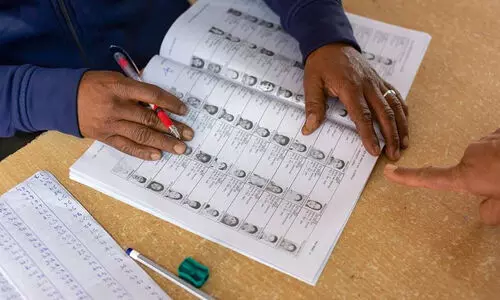 എറണാകുളം ജില്ലയിലെ ആകെ വോട്ടർമാർ 25,70,962