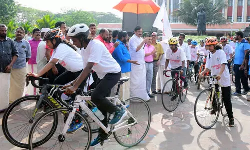 നിയമസഭ അന്താരാഷ്ട്ര പുസ്തകോത്സവം: വിളംബര റാലി