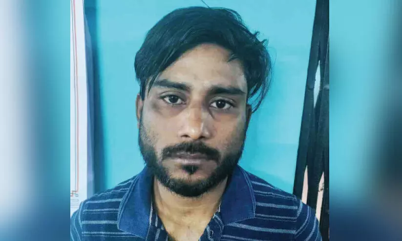 എം.ഡി.എം.എയും ആയുധശേഖരവുമായി യുവാവ് പിടിയിൽ എം.ഡി.എം.എയും ആയുധശേഖരവുമായി യുവാവ് പിടിയിൽ