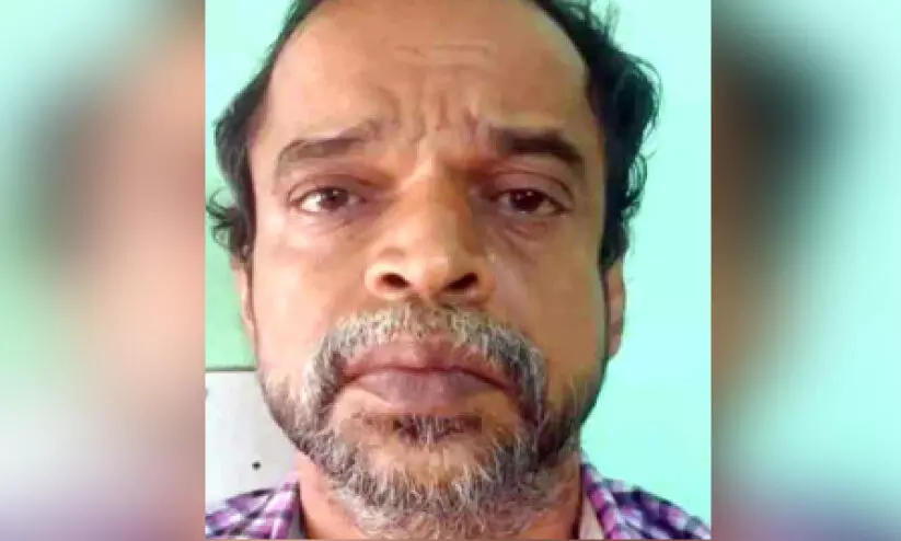 മേൽശാന്തിയുടെ മൊബൈൽ ഫോൺ മോഷ്ടിച്ച ക്ഷേത്രം ജീവനക്കാരൻ പിടിയിൽ