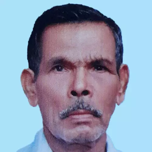 അ​ച്യു​ത​ൻ