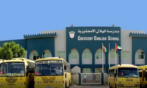 പ​ച്ച​ക്ക​റി വ​ള​ർ​ത്തി ക്ര​സ​ന്‍റ്​ സ്കൂ​ൾ വി​ദ്യാ​ർ​ഥി​ക​ൾ