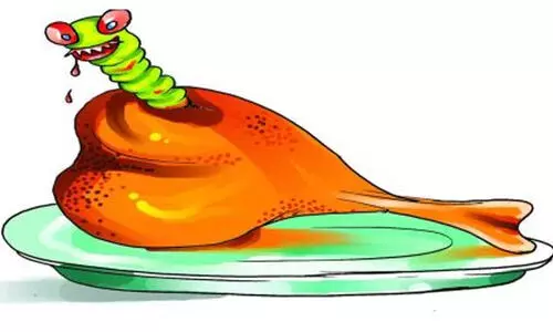 പൊന്നാനിയിൽ 16 ഹോട്ടലിൽ 15 ഇടത്തും പഴകിയ ഭക്ഷണ സാധനം