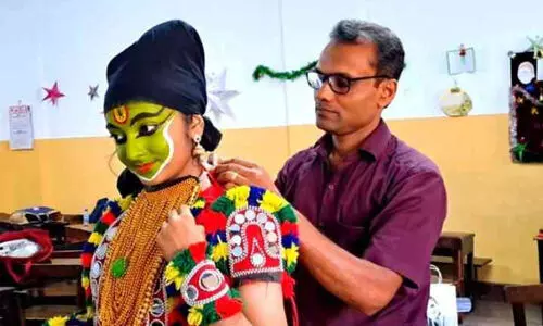 Praveen in kalolsavam