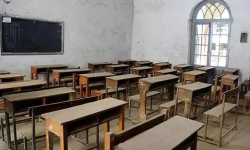 കുട്ടികൾക്കും അധ്യാപകർക്കും രോഗബാധ; സ്കൂളിന് ഇന്ന് അവധി