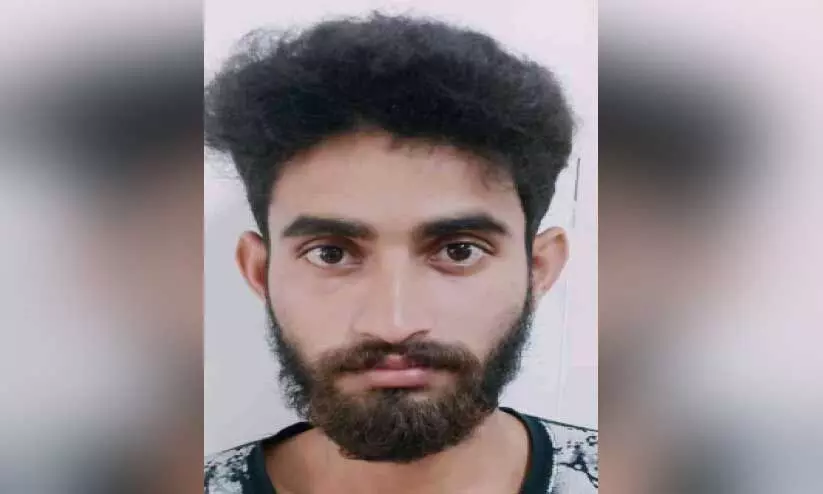 മദ്യപാനം ചോദ്യം ചെയ്തതിന് ബിയർ കുപ്പികൊണ്ട് തലക്കടിച്ചു; പ്രതി അറസ്റ്റിൽ മദ്യപാനം ചോദ്യം ചെയ്തതിന് ബിയർ കുപ്പികൊണ്ട് തലക്കടിച്ചു; പ്രതി അറസ്റ്റിൽ