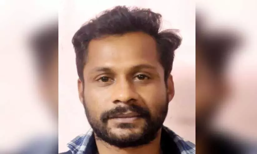 കെ.എസ്.ഇ.ബി ഉദ്യോഗസ്ഥനെ ദേഹോപദ്രവം ഏൽപ്പിച്ചയാൾ പിടിയിൽ കെ.എസ്.ഇ.ബി ഉദ്യോഗസ്ഥനെ ദേഹോപദ്രവം ഏൽപ്പിച്ചയാൾ പിടിയിൽ