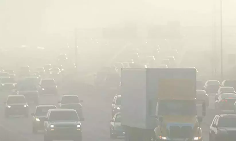 കനത്ത മൂടൽ മഞ്ഞിൽ എതിരെ വന്ന വാഹനം കണ്ടില്ല; ചൈനയില് അപകടത്തിൽ 17 പേർക്ക് ദാരുണാന്ത്യം കനത്ത മൂടൽ മഞ്ഞിൽ എതിരെ വന്ന വാഹനം കണ്ടില്ല; ചൈനയില് അപകടത്തിൽ 17 പേർക്ക് ദാരുണാന്ത്യം